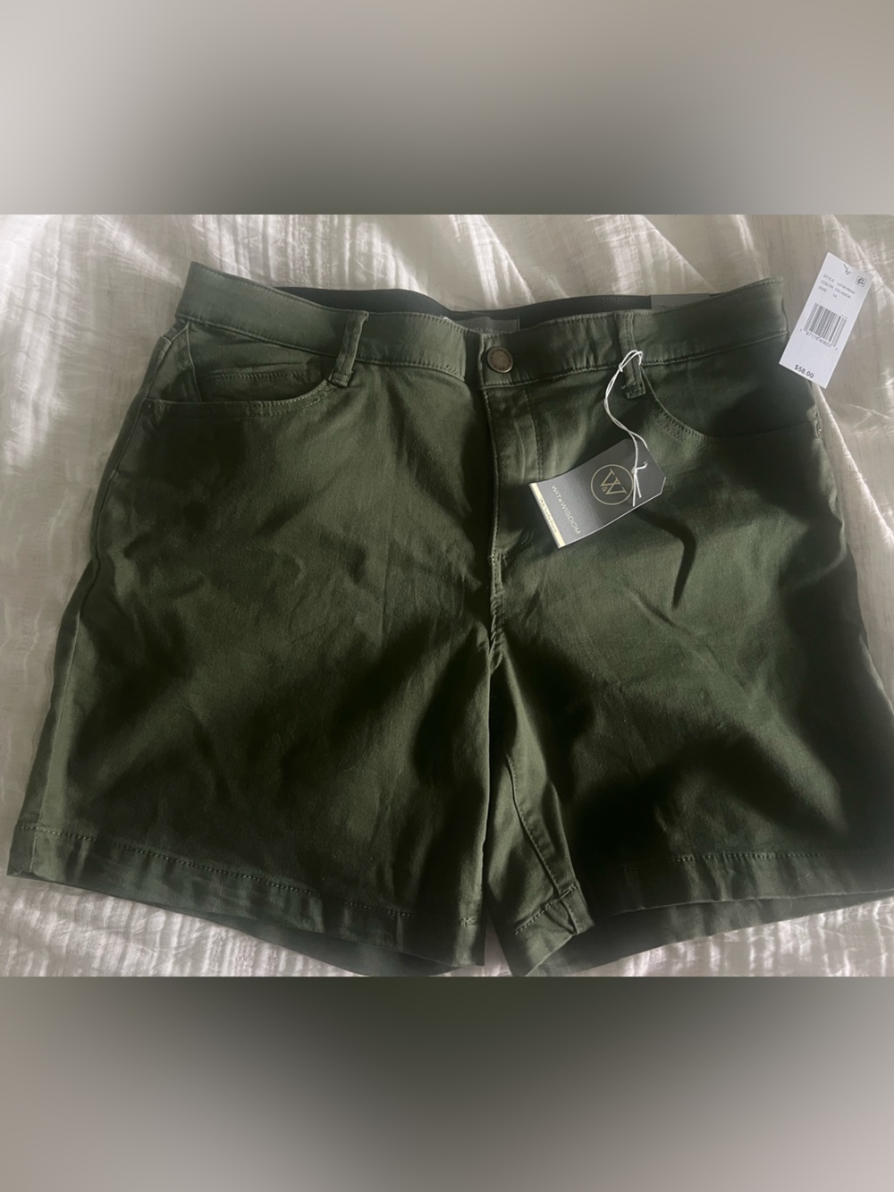 Wit & Wisdom Mid Length Stretch Twill Women’s Shorts NWT